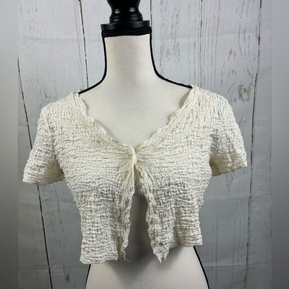 ‼️final must bundle‼️ Urban Outfitters Crop Top Button Up Textured Stretch - Picture 6 of 8